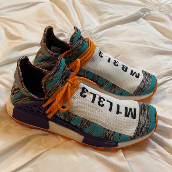 Adidas - Picture 2 of 6